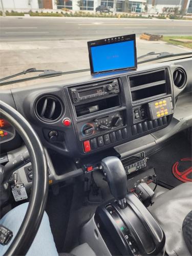 HINO 195DC