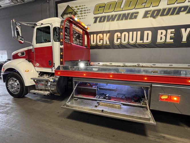 PETERBILT 337