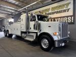 PETERBILT 389