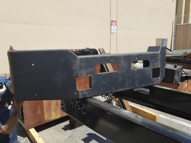 GMC 2005 GMC Push Bumper