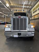 PETERBILT 389