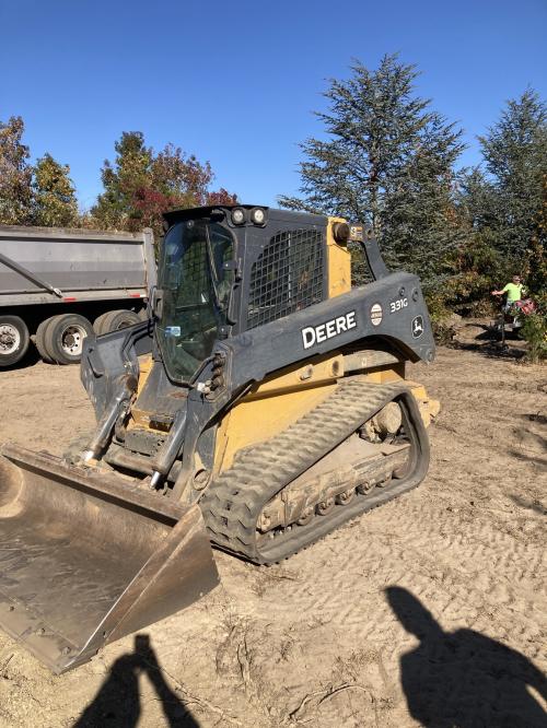 2018 John Deere 331G