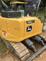 John Deere 135G