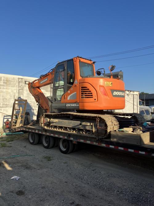 2017 Doosan DX140LCR-5