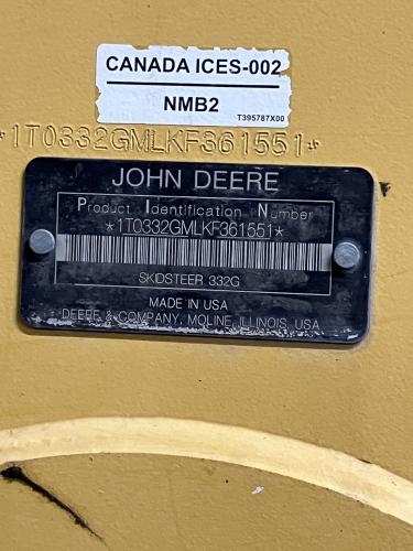 John Deere 332G