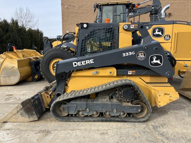 John Deere 333G