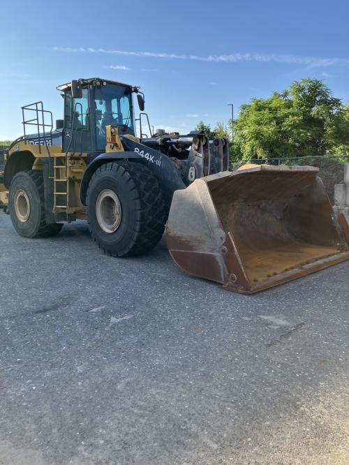 2018 John Deere 844K-III
