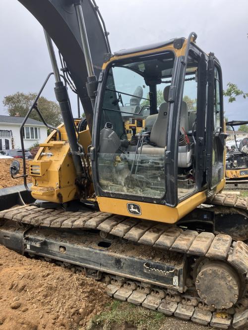 2021 John Deere 135G