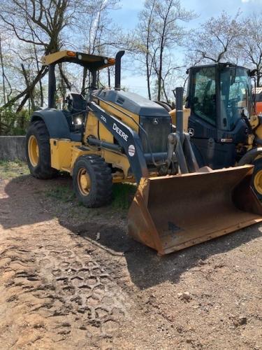 John Deere 210L
