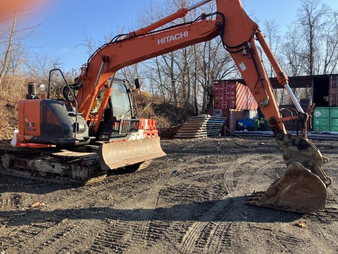Hitachi ZX135US-5