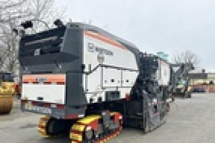 Wirtgen W220FI