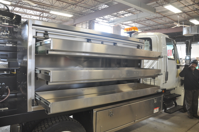 Aluminum Tool Box with Roll-Up Doors