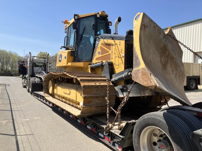 John Deere 750L