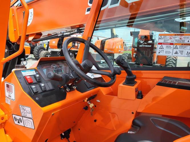SKY TRAK 8042