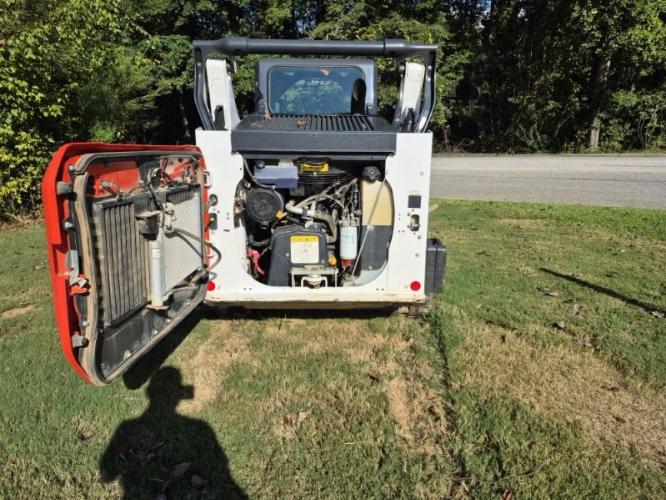 BOBCAT T66