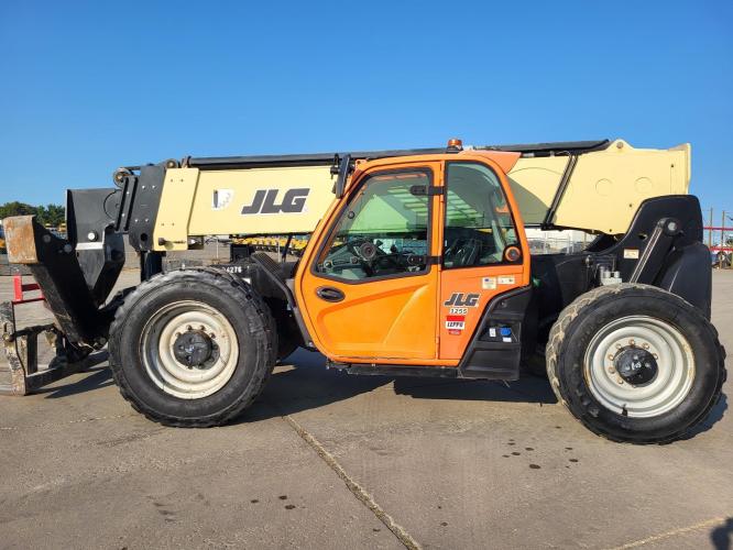 JLG 1255