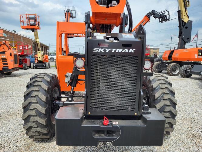SKY TRAK 8042