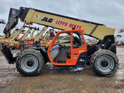 2022 JLG 1255