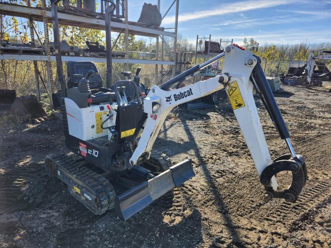BOBCAT E10