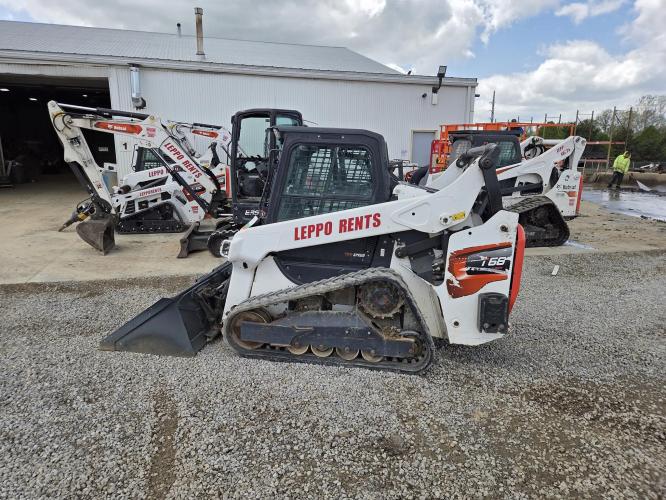BOBCAT T66