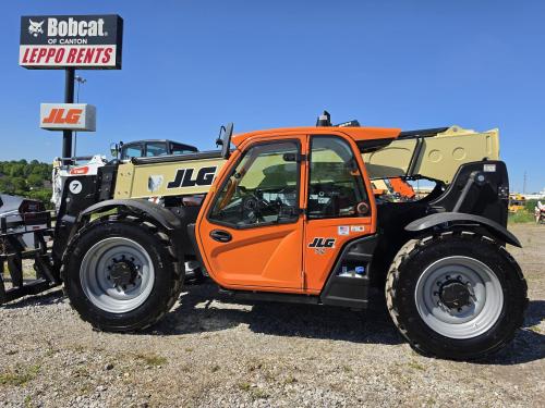 2026 JLG 742