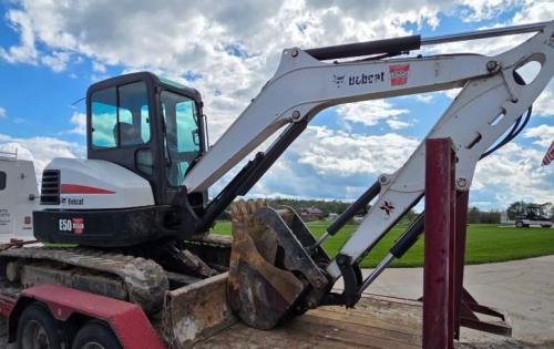 2014 BOBCAT E50