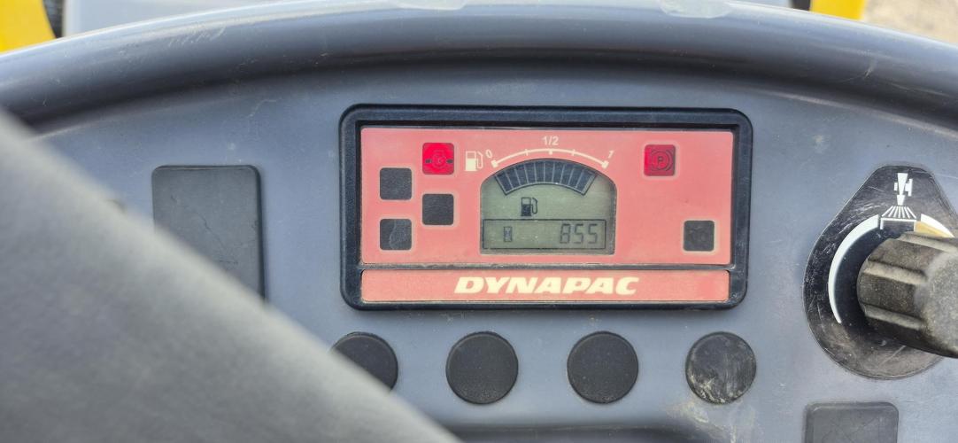 DYNAPAC CA121