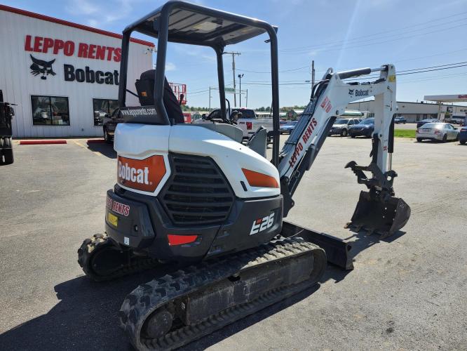 BOBCAT E26