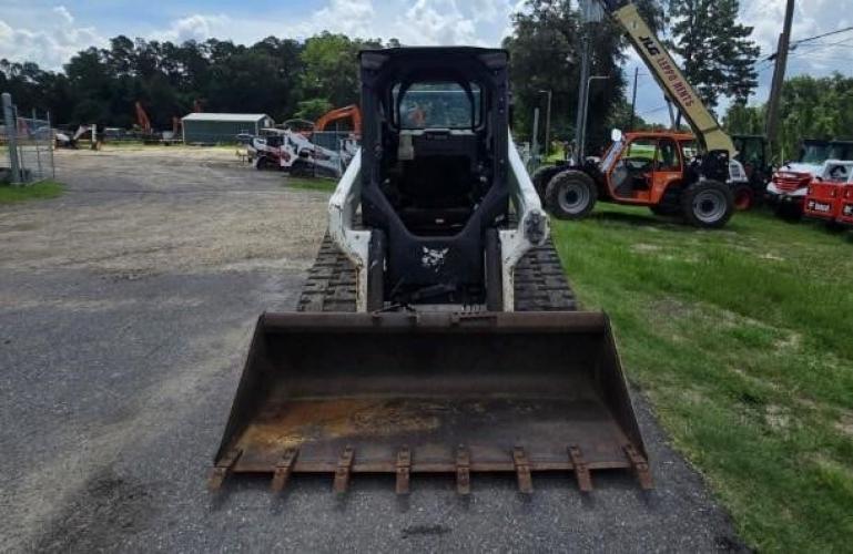 BOBCAT T66