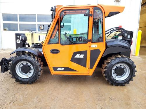2025 JLG 519