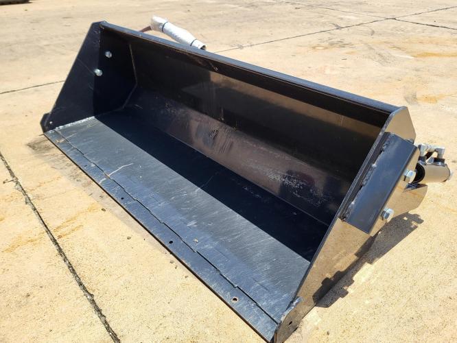 BOBCAT 48" SLIP SCOOP BUCKET