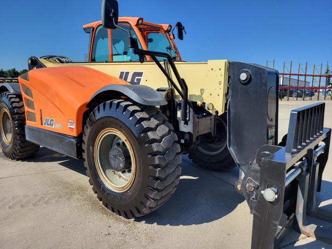 JLG 1732
