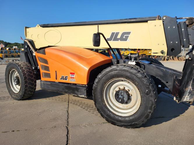 JLG 1255