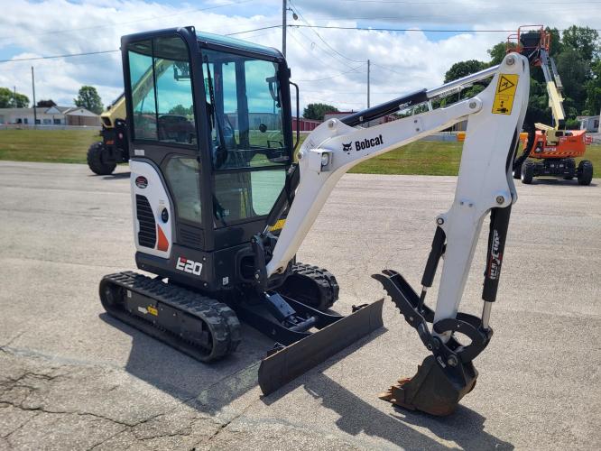 BOBCAT E20