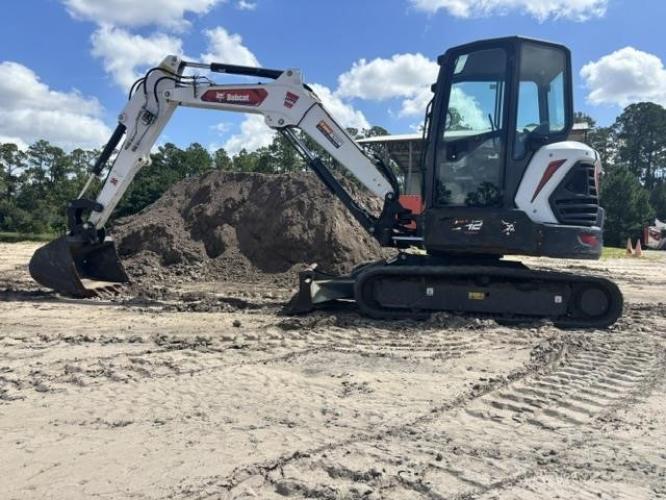 BOBCAT E42R2