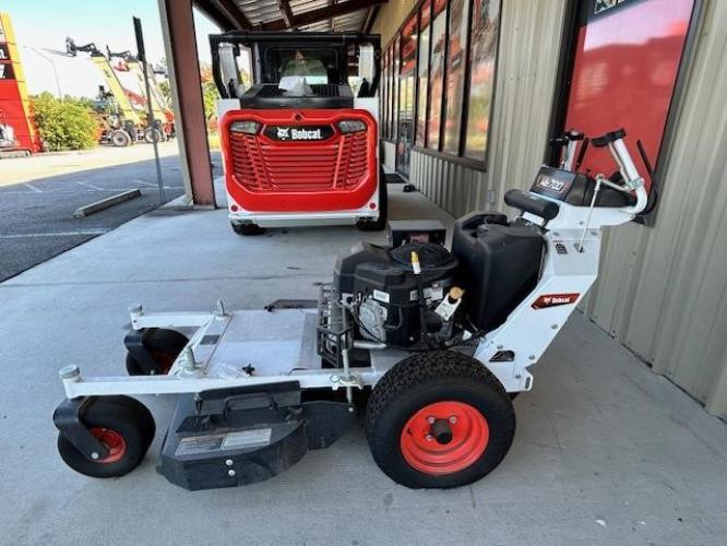 BOBCAT WB0736ST