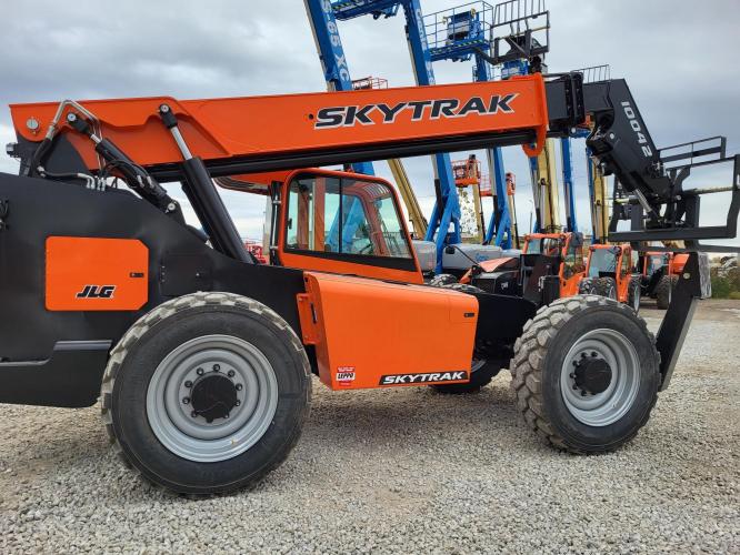SKY TRAK 10042