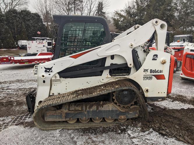 BOBCAT T740