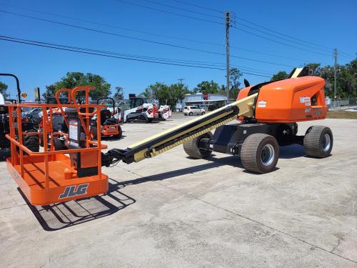 2015 JLG 400S