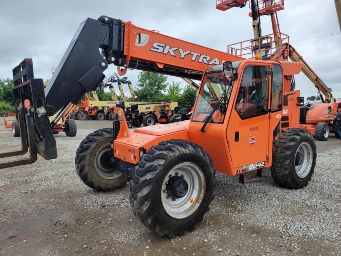SKY TRAK 8042