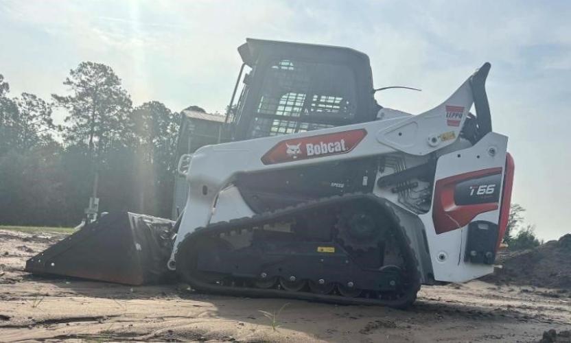 BOBCAT T66