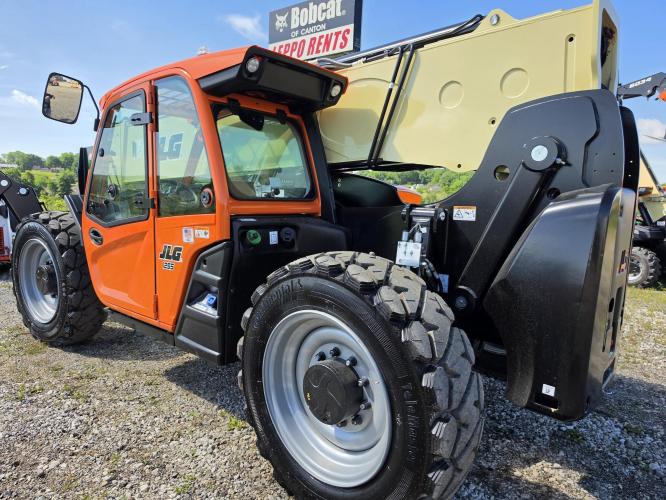 JLG 1255