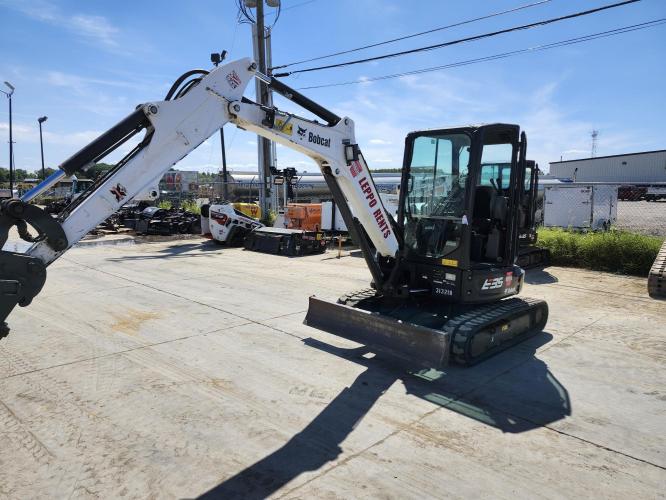 BOBCAT E35