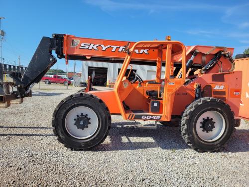 2015 SKY TRAK 6042