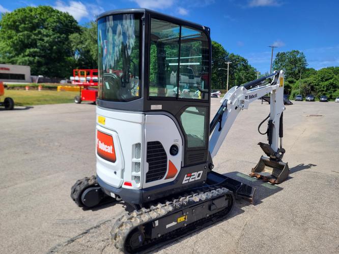 BOBCAT E20