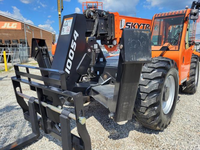 SKY TRAK 10054