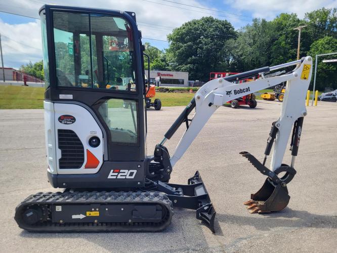 BOBCAT E20