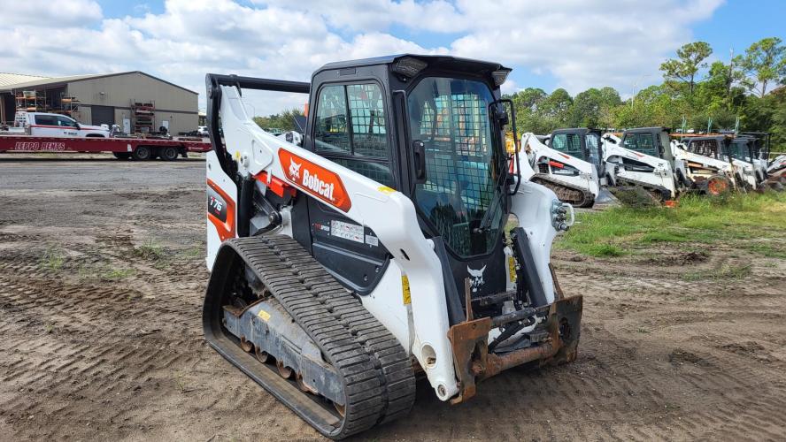 BOBCAT T76