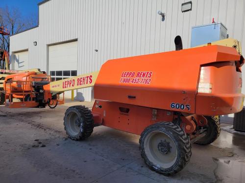 2018 JLG 600S
