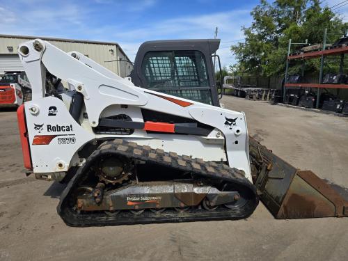 2019 BOBCAT T870